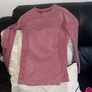 Small dark cherry figs under scrub